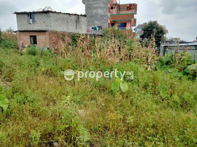 Chovar, Land on sale